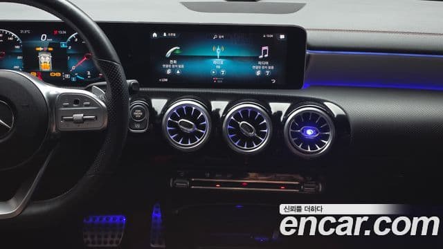 Mercedes-Benz CLA-Class 2020 — ფოტო 14/20