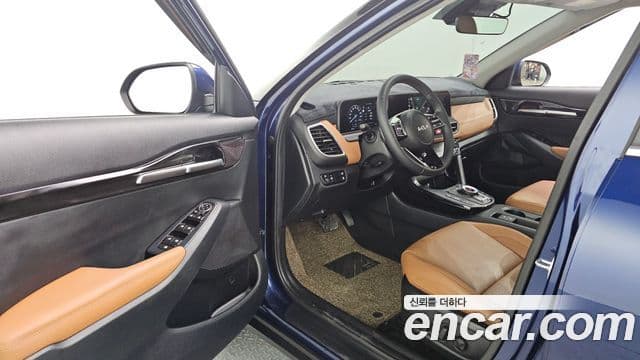 Kia Seltos 2025 — Şəkil 10/20