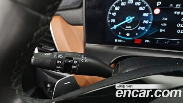 Kia Seltos 2025 — Photo 10/30