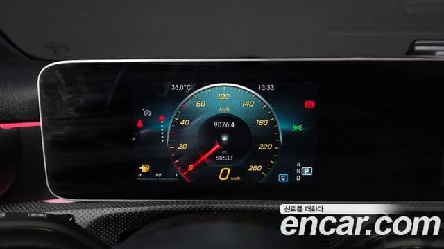 Mercedes-Benz A-Class 2020 — ფოტო 8/20