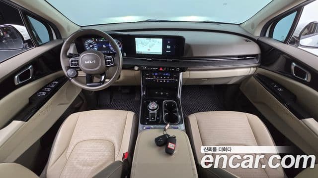 Kia Carnival 2023 — Şəkil 11/20