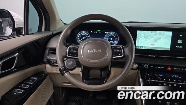 Kia Carnival 2023 — Şəkil 13/20