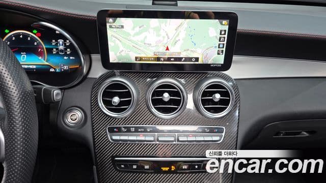 Mercedes-Benz GLC-Class 2022 — ფოტო 13/20