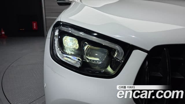 Mercedes-Benz GLC-Class 2022 — Photo 15/35
