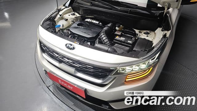 Kia Seltos 2019 — ფოტო 6/20