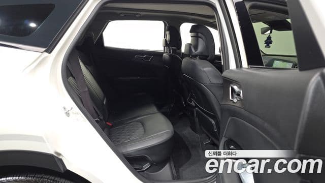 Kia Sportage 2022 — ფოტო 12/20