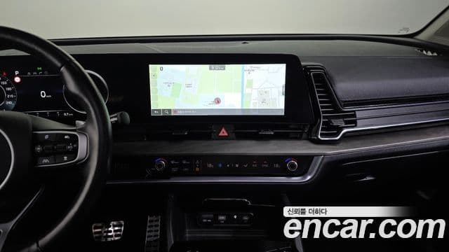 Kia Sportage 2022 — ფოტო 14/20