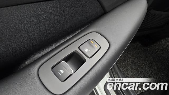Hyundai Sonata 2021 — Фото 19/20