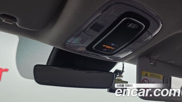 Hyundai The New Avante Hybrid 2021 — ფოტო 21/29