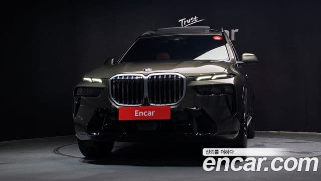 BMW X7 2023 — ფოტო 3/20