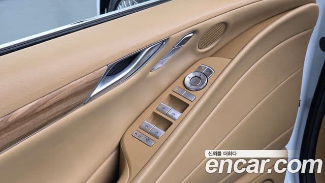 Genesis Electrified G80 2024 — Şəkil 16/20