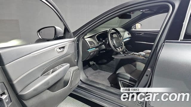 Renault Samsung SM6 2023 — Фото 10/20