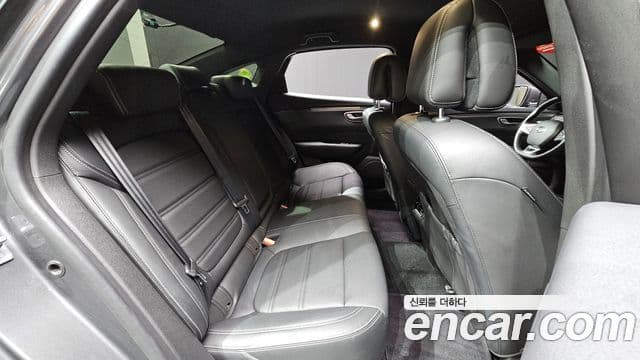 Renault Samsung SM6 2023 — Фото 18/20