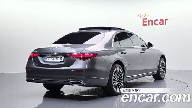 Mercedes-Benz S-Class 2023 — ფოტო 4/20
