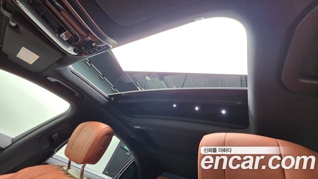 Mercedes-Benz S-Class 2023 — ფოტო 7/20