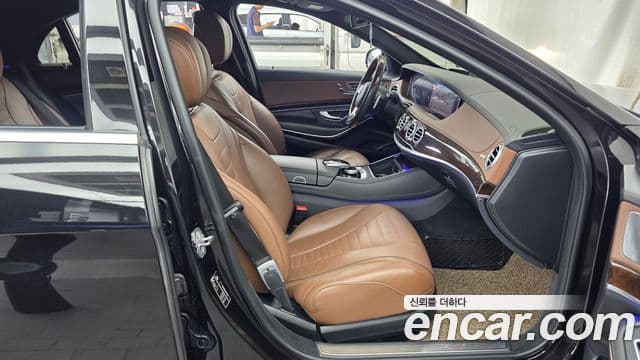 Mercedes-Benz S-Class 2020 — ფოტო 11/20