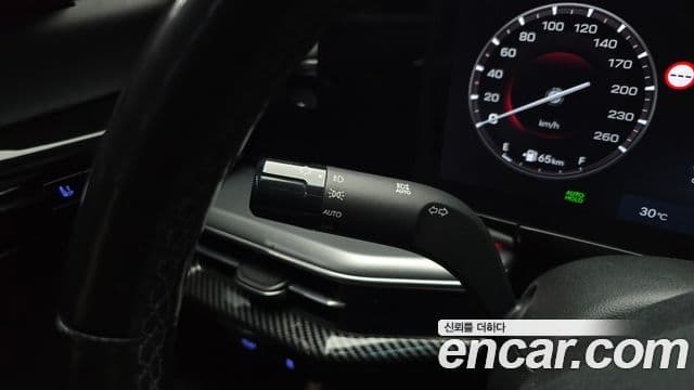 Hyundai Grandeur 2023 — Şəkil 16/20