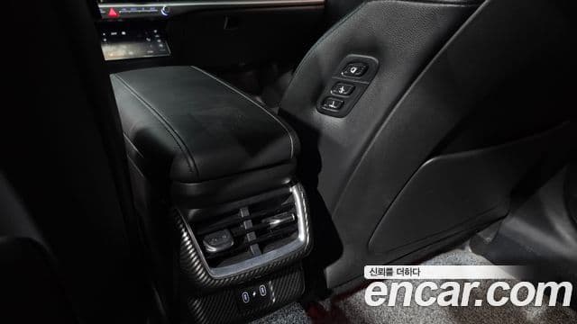 Hyundai Grandeur 2023 — Şəkil 19/20