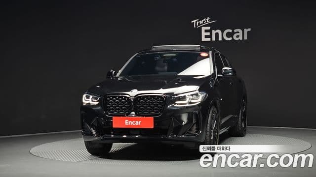 BMW X4 2024 — Фото 3/20