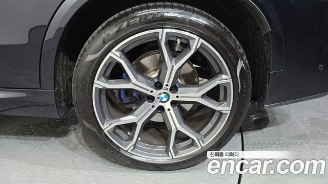 BMW X5 2025 — Photo 6/35