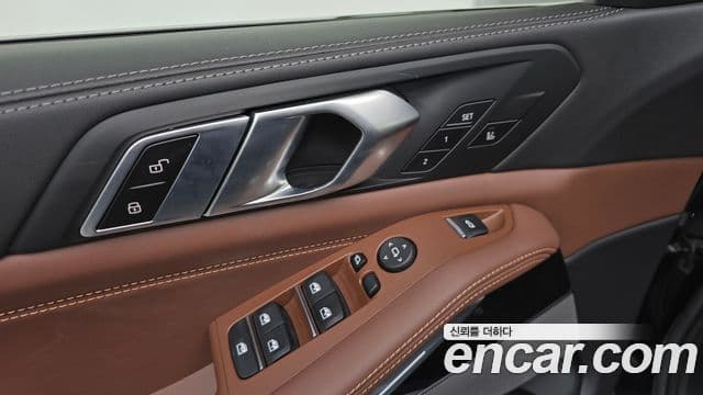 BMW X5 2025 — Photo 15/35