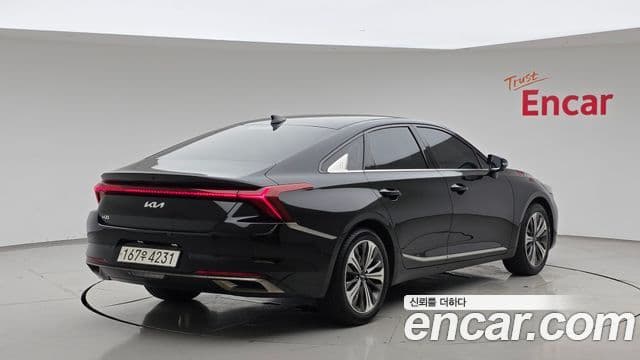 Kia K8 2022 — ფოტო 2/20