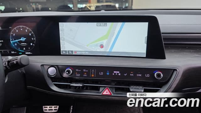 Kia K8 2022 — ფოტო 14/20