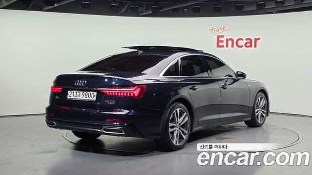 Audi A6 2020 — ფოტო 2/20