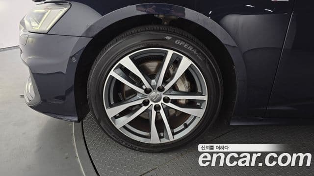 Audi A6 2020 — ფოტო 5/20