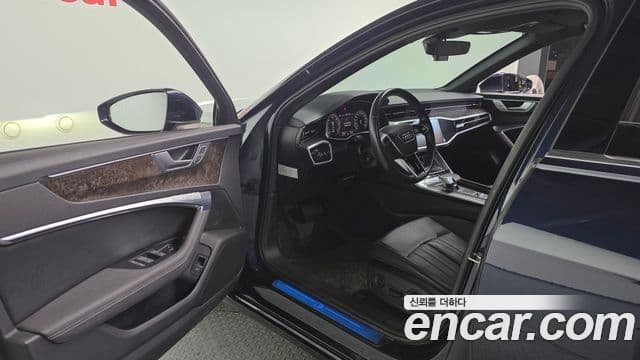 Audi A6 2020 — ფოტო 10/20