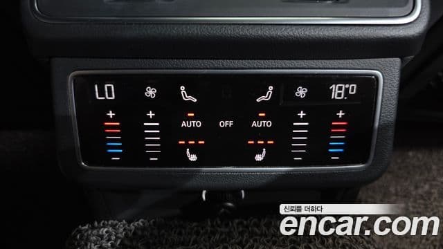 Audi A6 2020 — ფოტო 18/20