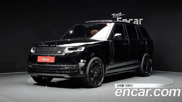 Land Rover Range Rover 2023 — ფოტო 1/20