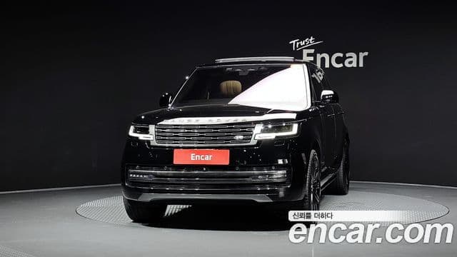 Land Rover Range Rover 2023 — ფოტო 3/20