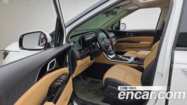Kia Carnival 2022 — Фото 10/20