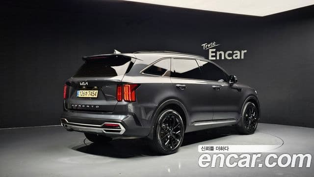 Kia Sorento 2022 — Şəkil 2/20