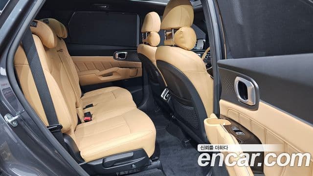 Kia Sorento 2022 — Şəkil 12/20