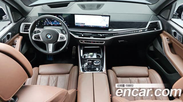 BMW X5 2023 — Photo 18/35