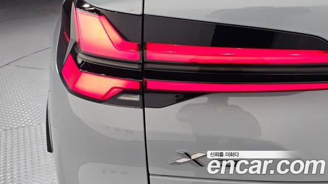 BMW X5 2023 — Photo 7/35
