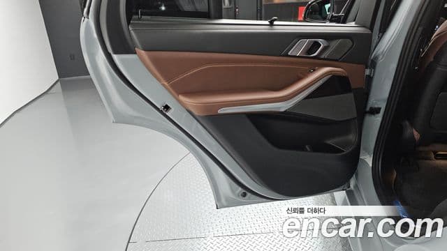 BMW X5 2023 — Photo 4/35