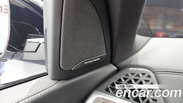 BMW X5 2023 — Photo 27/35