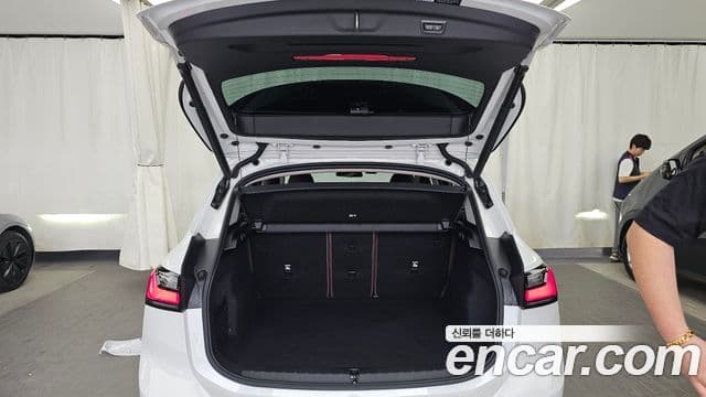 BMW 2 Series Active Tourer 2025 — фото 20 из 20