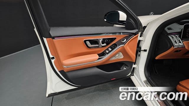 Mercedes-Benz S-Class 2021 — ფოტო 22/40