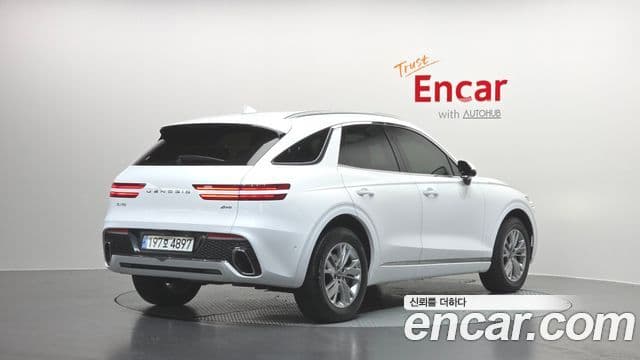 Genesis GV70 2022 — Şəkil 1/20