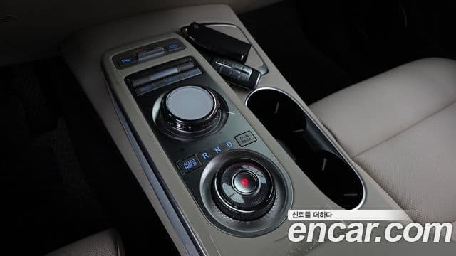Genesis GV70 2022 — Şəkil 7/20
