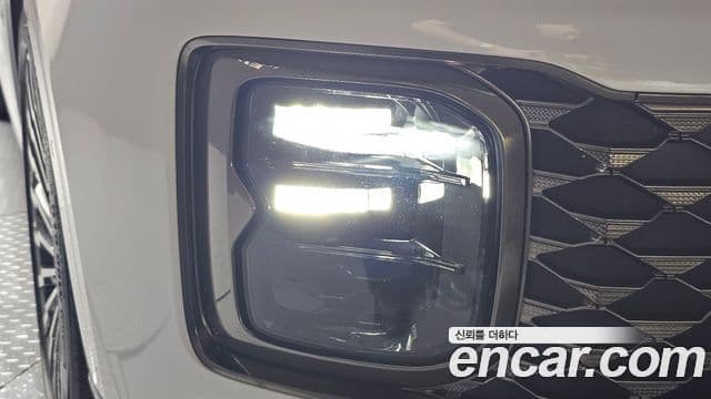 Hyundai Grandeur Hybrid 2024 — Photo 10/34