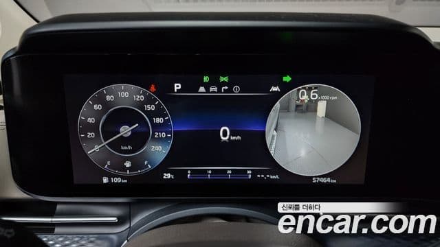 Kia Carnival 2022 — Şəkil 8/20