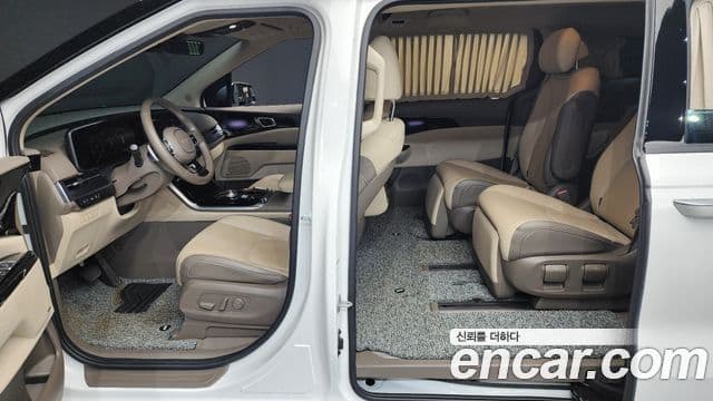 Kia Carnival 2022 — Şəkil 11/20