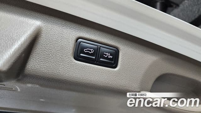 Kia Carnival 2022 — Şəkil 19/20