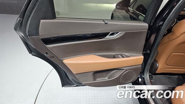Genesis G80 2021 — Photo 19/30