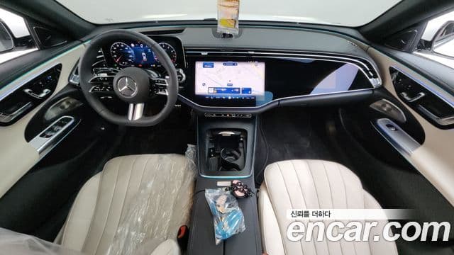 Mercedes-Benz E-Class 2025 — Фото 10/20